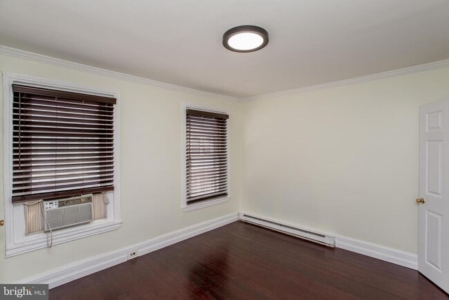 Building Photo - 2043 Gerritt St