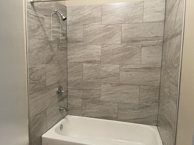 Building Photo - 3638 Lumberjack Cir N