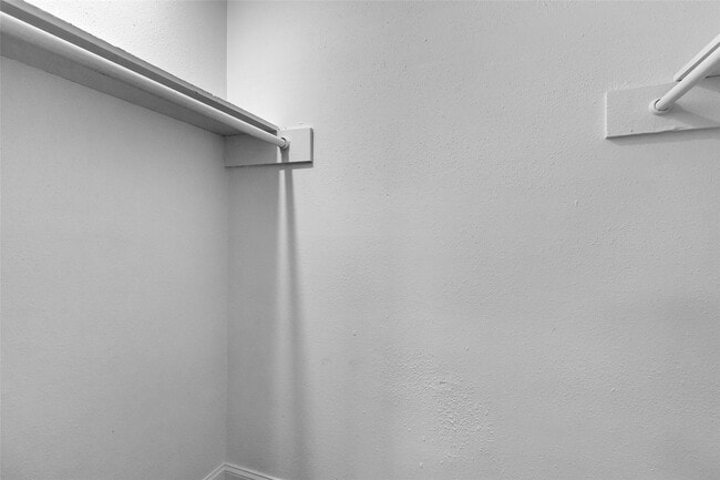 Building Photo - 3613 Crane St