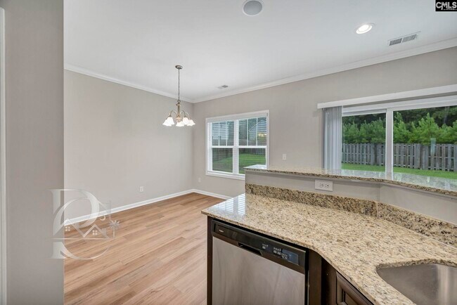 Building Photo - 122 Drummond Wy