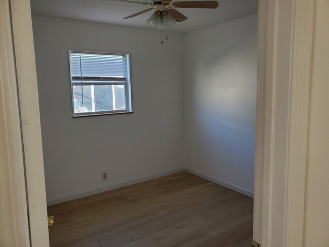 Bedroom 2 - 713 Spruce St