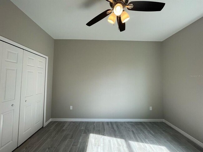 Building Photo - 407 Bedlington Ct