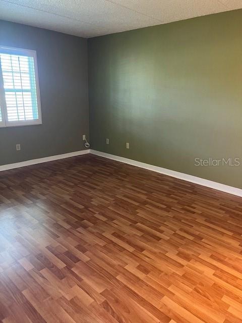 Building Photo - 3823 N Oak Dr