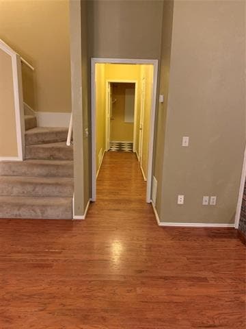 Building Photo - 245 Tanbark Cir