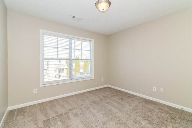 Building Photo - 502 Sweet Bay Ct