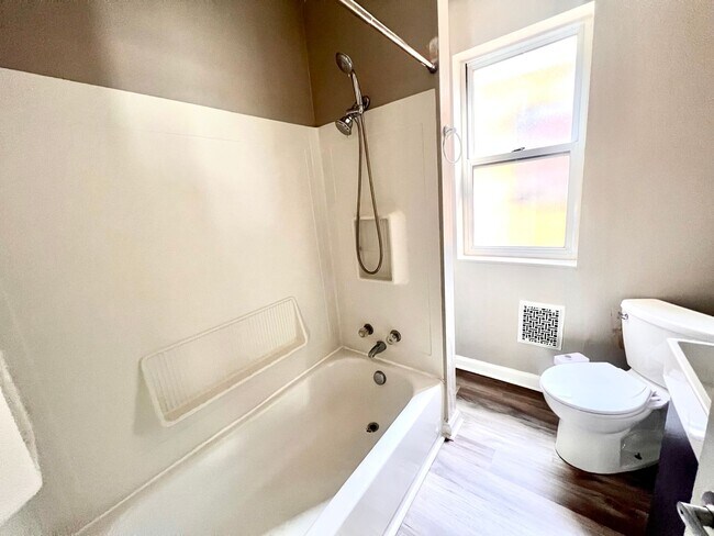 Building Photo - 129 McGinnis Avenue (Full Service)