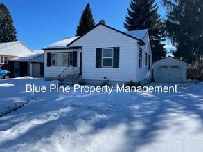 Building Photo - 232 E 16th St