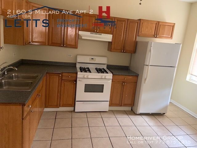 Building Photo - 2160 #2