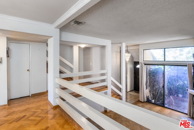 Building Photo - 14311 Hartsook St
