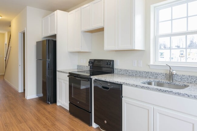 Building Photo - 2081 Arey Ln