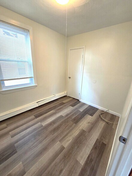 Building Photo - 91-99 Ives Street