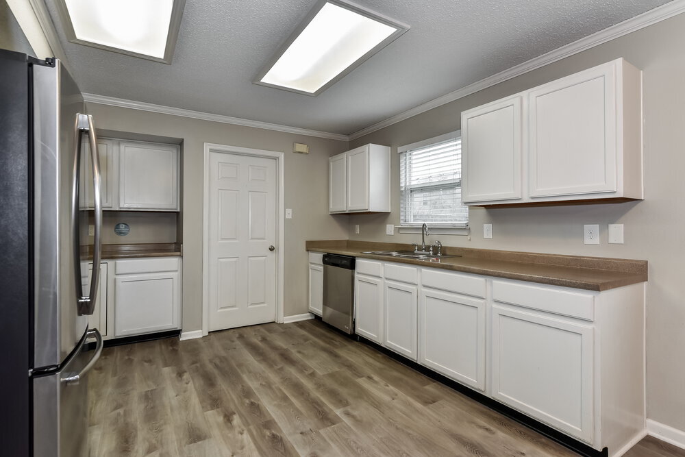 Building Photo - 10867 Delphi Dr