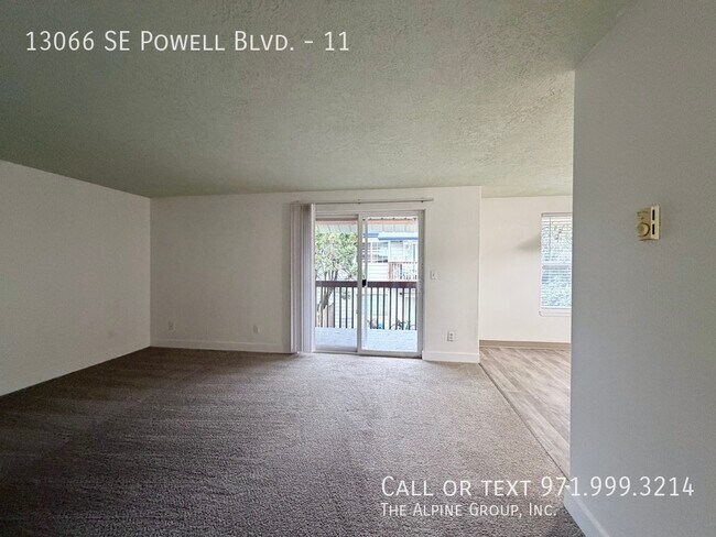 Building Photo - 13066 SE Powell Blvd