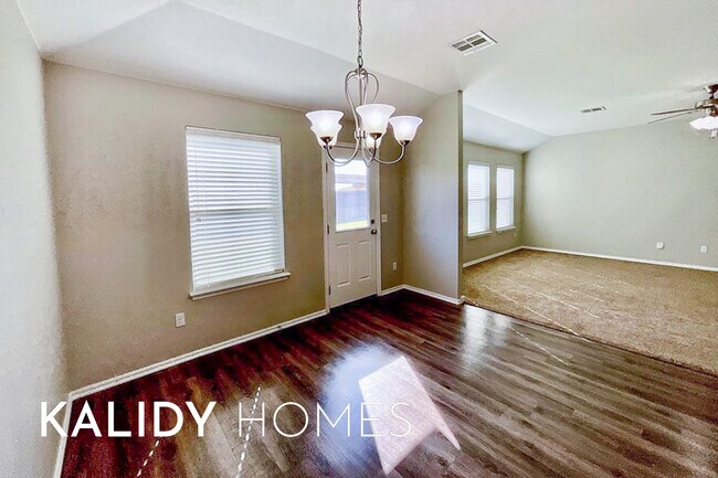 Building Photo - 2904 Cider Mill Ln