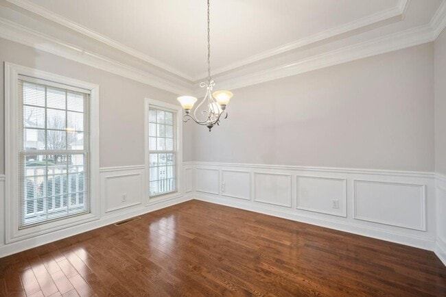 Building Photo - 961 College Pl Ct NW