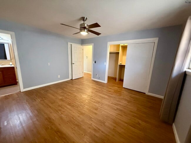 Building Photo - 2101 Jones St