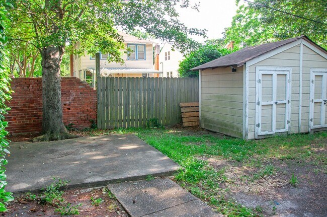 Building Photo - 444 Maryland Ave