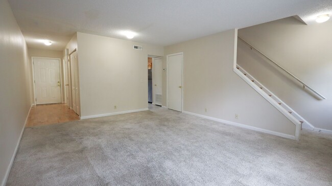 Building Photo - Great 2 Bed 1 Bath Home in Dalton Ga