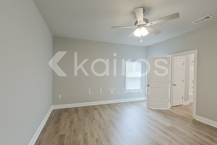 Building Photo - 13784 Willowmore Dr