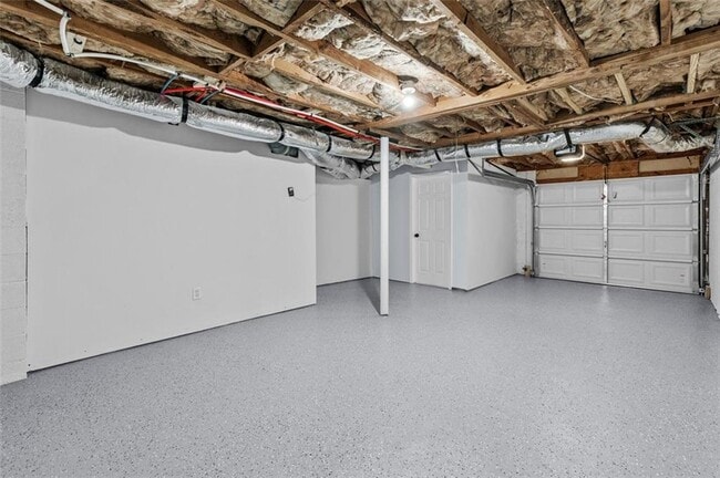Building Photo - 2241 Glendale Dr