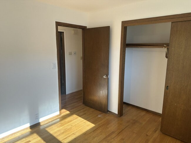 Building Photo - 4356-4358 S. Iowa Ave