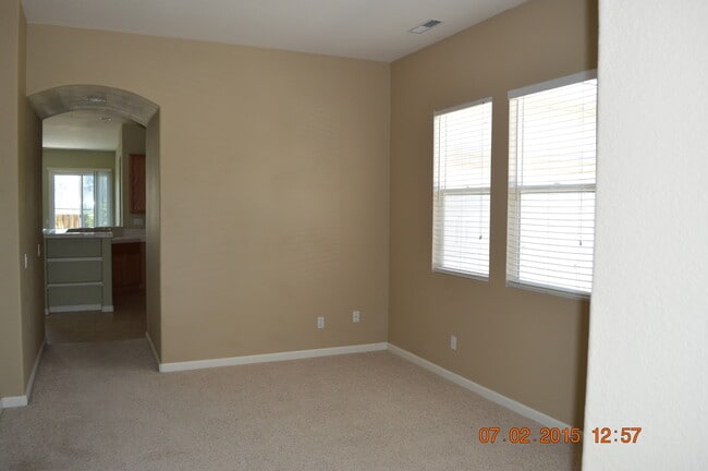 Building Photo - 7439 Earlsmoore Dr