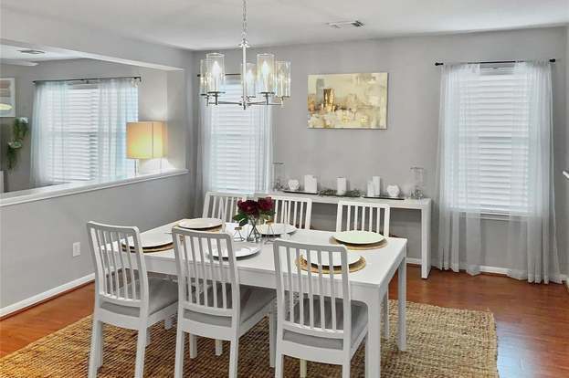 Building Photo - 21235 Bending Green Way