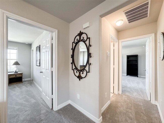 Building Photo - 2206 Islawild Wy