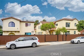 Building Photo - 1643 S Catalina St