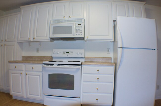 Building Photo - 1416 Highland Ave