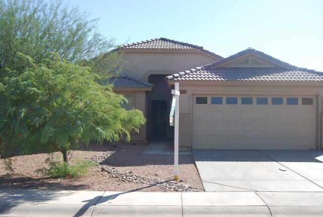 Building Photo - 11229 W Chase Dr
