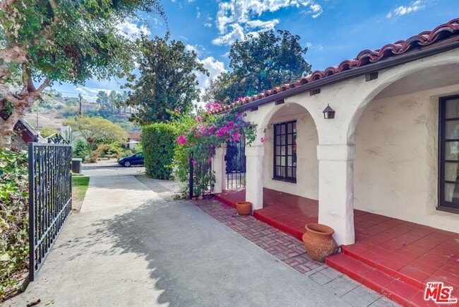 Building Photo - 1249 Ethel St