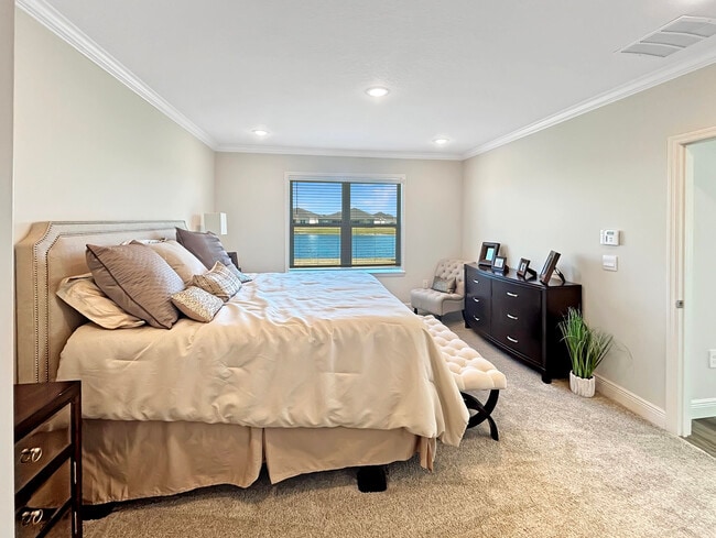 Building Photo - 9399 Serapis Wy