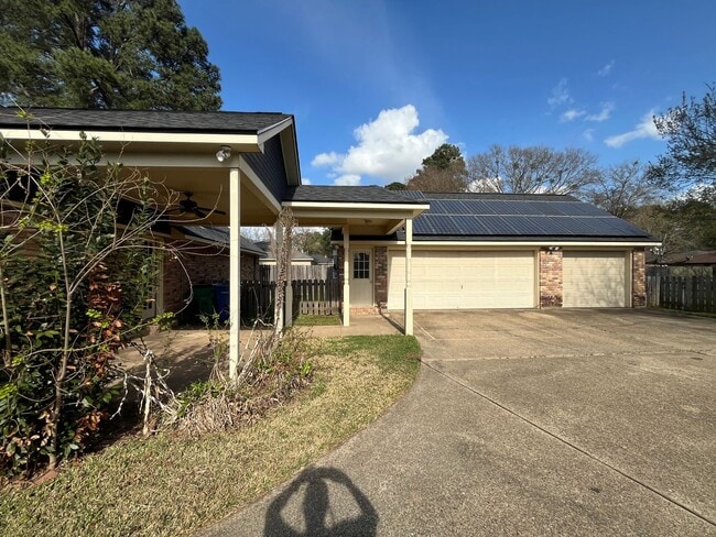 Building Photo - 3321 Colquitt Rd