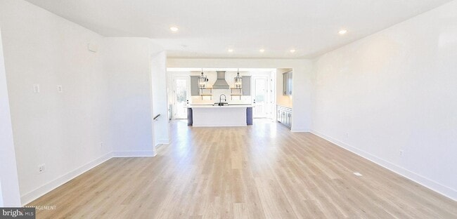 Building Photo - 1726 Blacksmith Wy