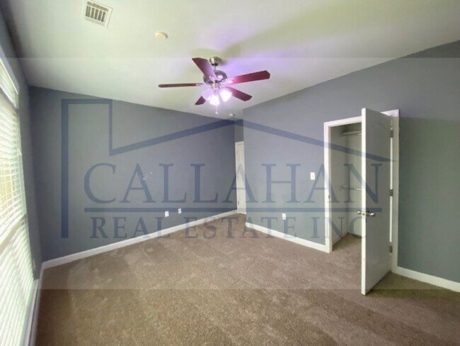 Building Photo - Sherwood 4 Bedroom in Stonehill