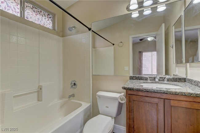 Building Photo - 10530 Lilac Tree Ave