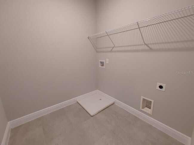 Building Photo - 1515 Little Wren Ln