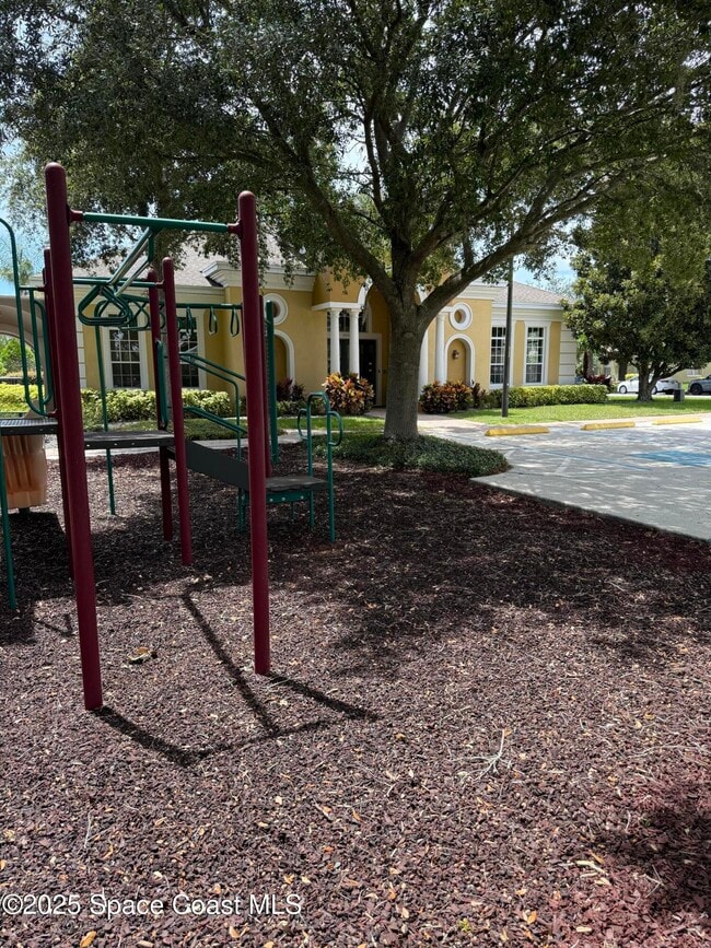 Building Photo - 13449 Daniels Landing Cir