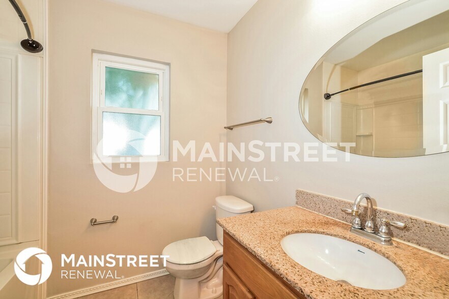 Building Photo - 326 Oceanside Ct