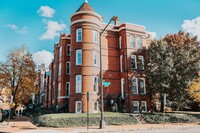 Building Photo - Seward Flats