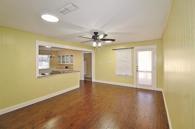 Building Photo - 1610 Alexander Dr