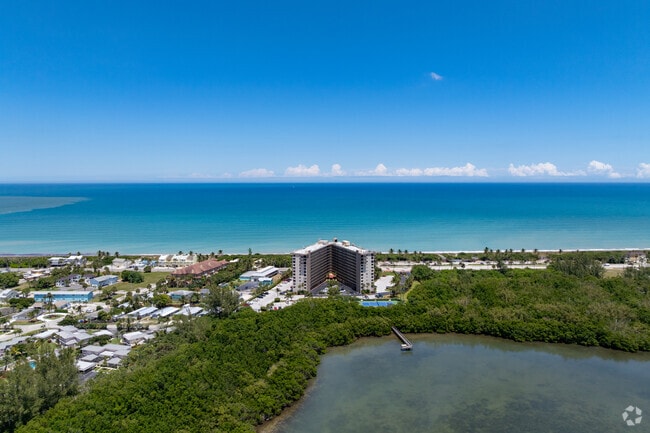 801 S Ocean Dr Fort Pierce, FL 34949 - Sea Pointe Towers