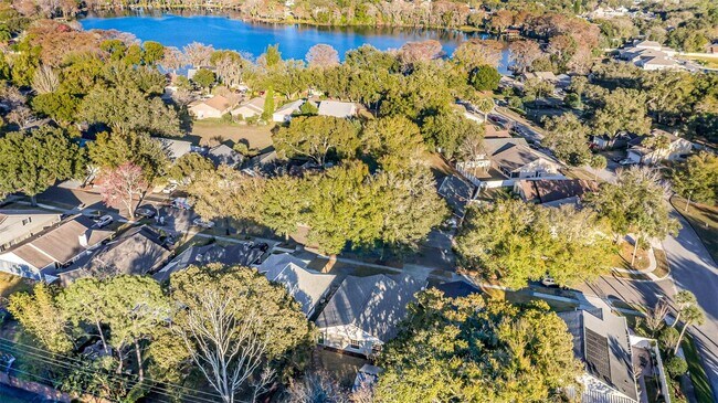 Building Photo - 1516 Lawndale Cir