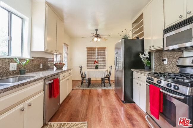 Building Photo - 1220 S Highland Ave