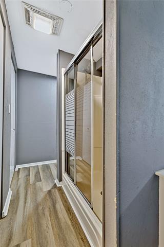 Building Photo - 2640 Custer Pkwy