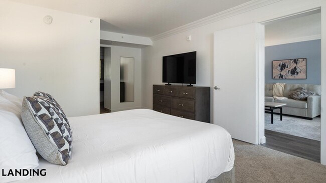 Building Photo - 2851 Maingate Village Cir
