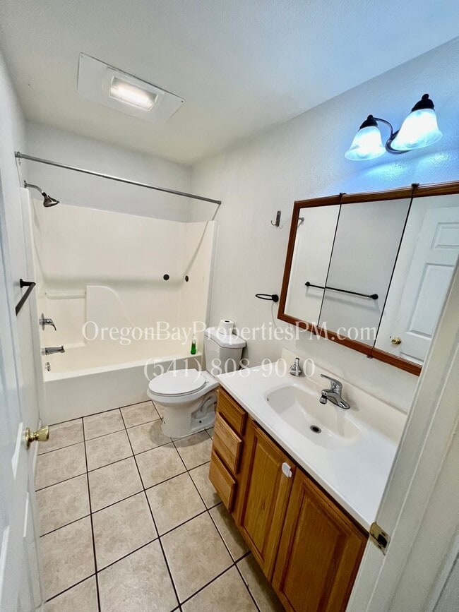 Building Photo - Blanco Ave. Duplexes