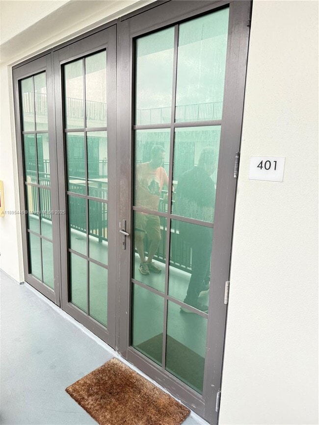 Building Photo - 4100 SW 64th Ave