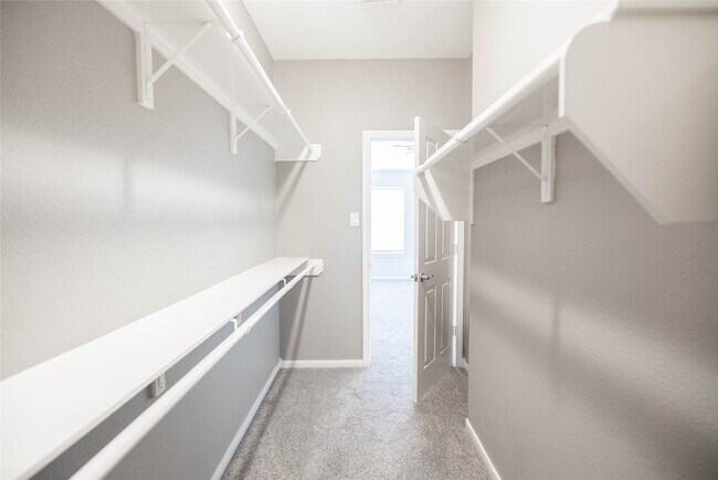 Building Photo - 13165 Snow Ln